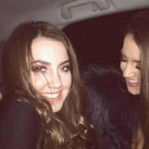 Meet your Posher, Alyssa